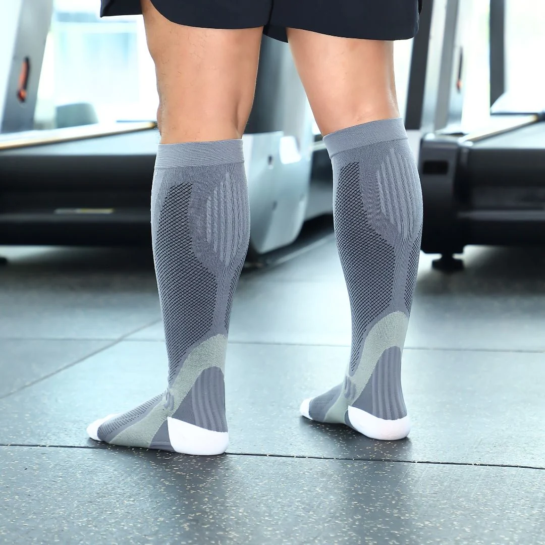Vero Medic Compression Socks - Gray - Image 3